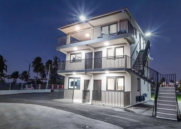 Aqua Villas Del Mar Apt 7 - 1Br Coastal Getaway By The Beach