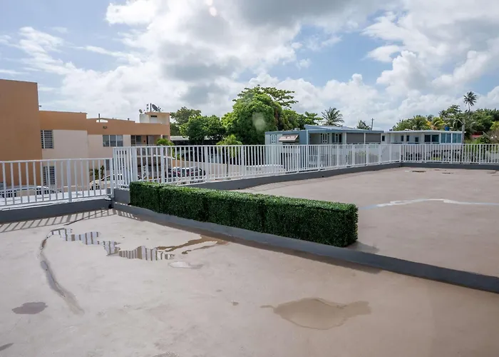 Aqua Terrazas Studio 4 - Oceanfront, Pool & Terrace Views